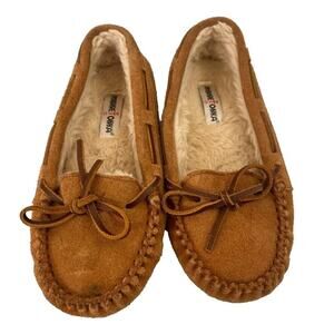 Minnetonka Shoes Moccasins Kids Youth Size 1 Cally Brown Suede Leather Slippers